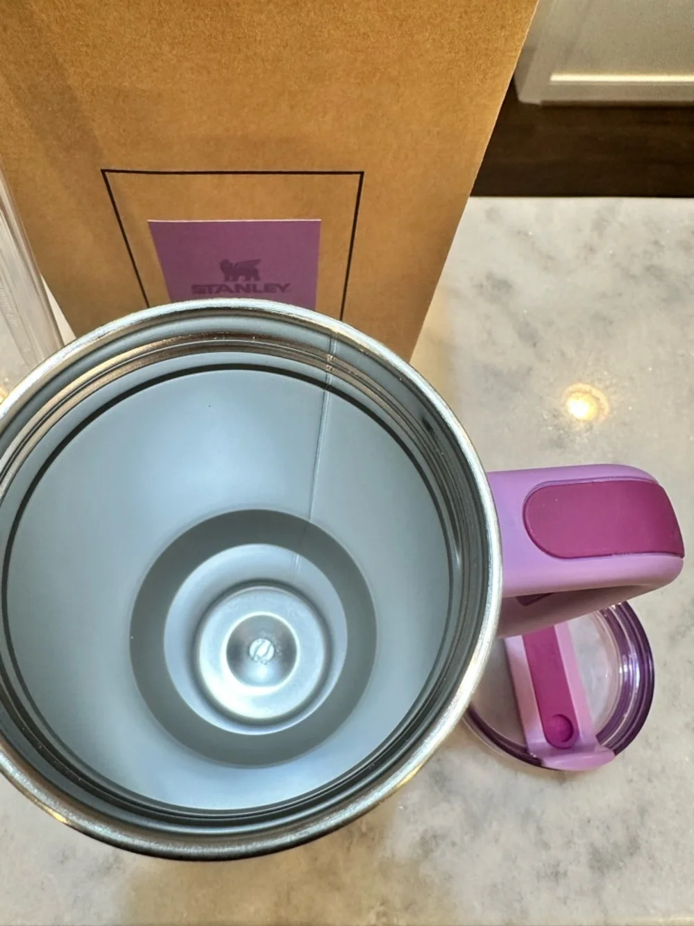 Stanley Lilac Purple Quencher H2.0 Cool Serene Brushstrokes 40oz Tumbler - Picture 8 of 8